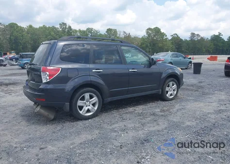 2010 Subaru Forester 2.5X Premium z USA, uszkodzony, nr VIN JF2SH6CC9AH706754